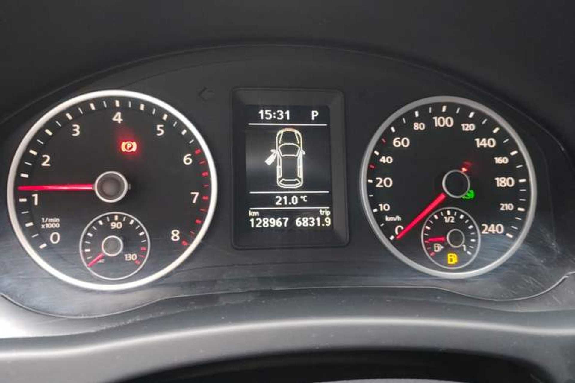Used Volkswagen Tiguan 2016 280TSI Automatic Two-Wheel-Drive Silk Road Style Edition Instrument Cluster
