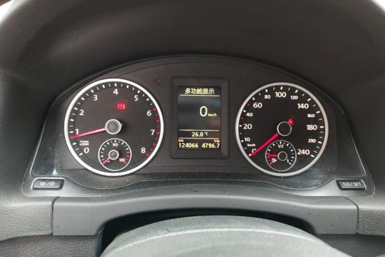 Used Volkswagen Tiguan 2016 280TSI Automatic Two-Wheel-Drive Silk Road Style Edition Instrument Cluster