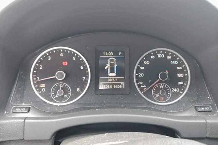Used Volkswagen Tiguan 2016 300TSI Automatic Two-Wheel Drive Comfort Edition Instrument Cluster