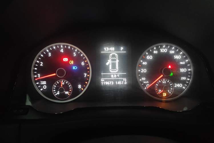 Used Volkswagen Tiguan 2016 300TSI Automatic Two-Wheel Drive Trend Edition Instrument Cluster