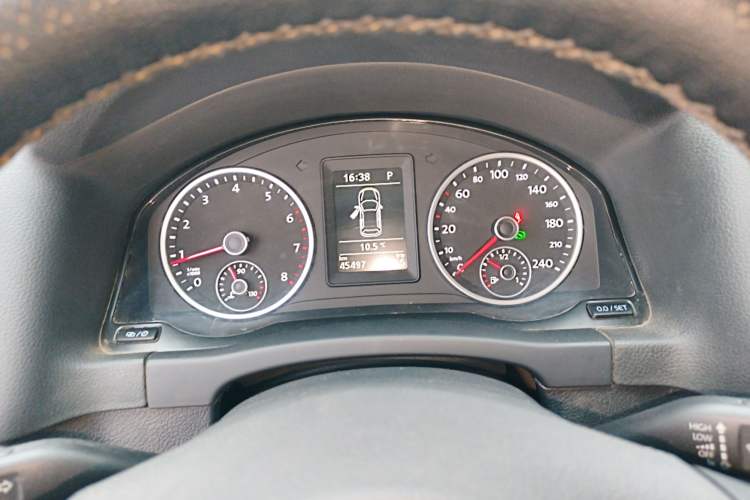 Used Volkswagen Tiguan 2016 300TSI Automatic All-Wheel Drive Fashion Vision Edition Instrument Cluster