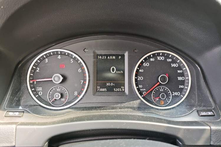 Used Volkswagen Tiguan 2016 300TSI Automatic All-Wheel Drive Luxury Edition Instrument Cluster