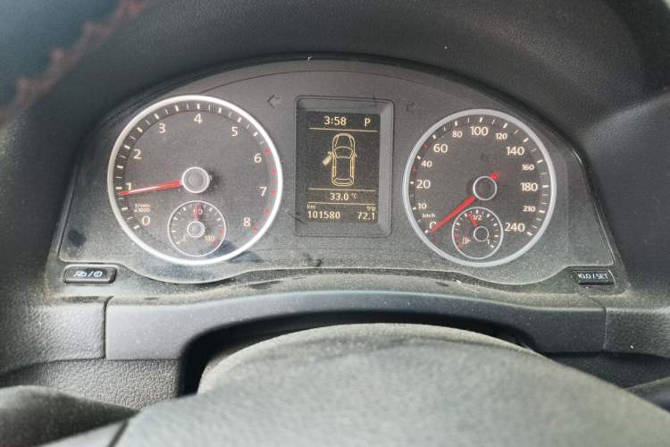 Used Volkswagen Tiguan 2016 280TSI Automatic Two-Wheel-Drive Silk Road Style Edition Instrument Cluster