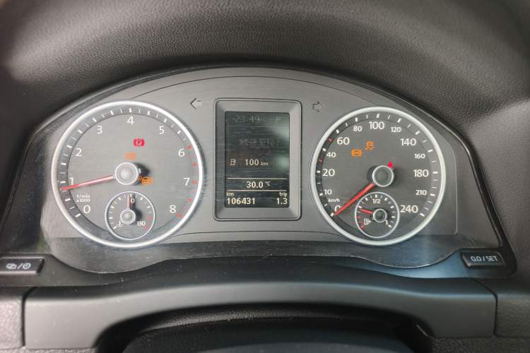 Used Volkswagen Tiguan 2016 300TSI Automatic All-Wheel Drive Fashion Vision Edition Instrument Cluster