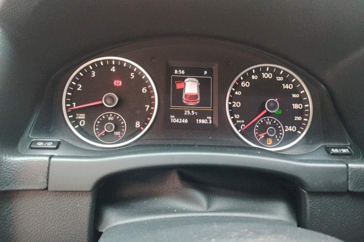 Used Volkswagen Tiguan 2016 300TSI Automatic Two-Wheel Drive Luxury Edition Instrument Cluster
