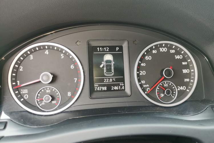 Used Volkswagen Tiguan 2016 280TSI Automatic Two-Wheel Drive Silk Road Comfort Edition Instrument Cluster