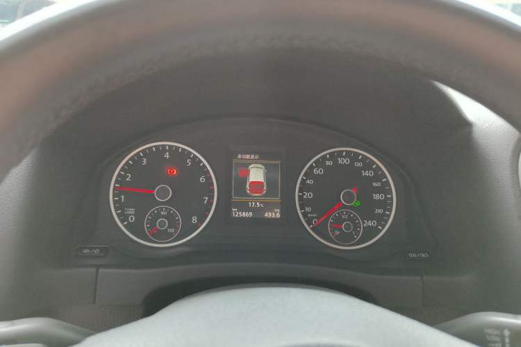 Used Volkswagen Tiguan 2016 300TSI Automatic All-Wheel Drive Luxury Edition Instrument Cluster