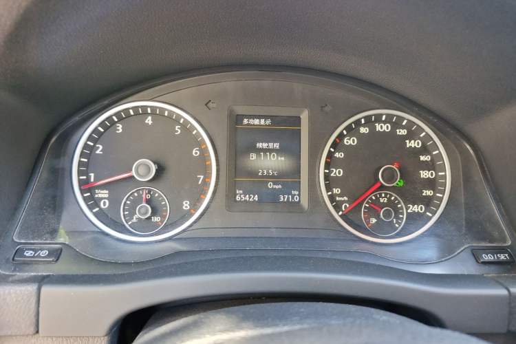 Used Volkswagen Tiguan 2016 300TSI Automatic Two-Wheel Drive Luxury Edition Instrument Cluster