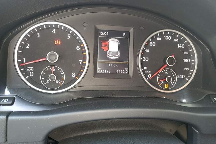 Used Volkswagen Tiguan 2016 300TSI Automatic Two-Wheel Drive Luxury Edition Instrument Cluster
