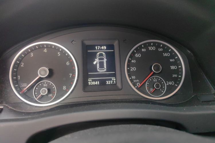 Used Volkswagen Tiguan 2016 300TSI Automatic Two-Wheel Drive Trend Edition Instrument Cluster