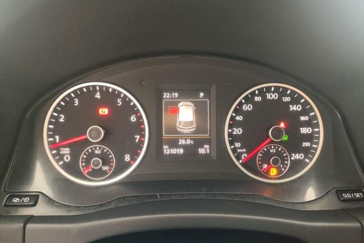 Used Volkswagen Tiguan 2016 300TSI Automatic Two-Wheel Drive Luxury Edition Instrument Cluster