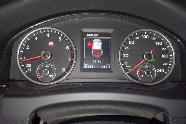 Used Volkswagen Tiguan 2016 300TSI Automatic Two-Wheel Drive Luxury Edition Instrument Cluster