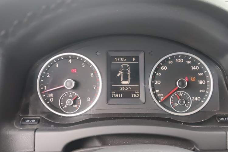 Used Volkswagen Tiguan 2016 300TSI Automatic Two-Wheel Drive Comfort Edition Instrument Cluster