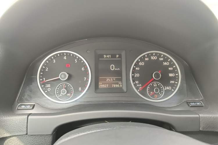 Used Volkswagen Tiguan 2016 300TSI Automatic Two-Wheel Drive Trend Edition Instrument Cluster