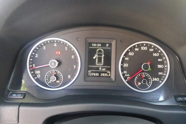 Used Volkswagen Tiguan 2016 300TSI Automatic All-Wheel Drive Fashion Vision Edition Instrument Cluster
