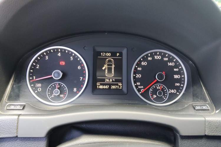 Used Volkswagen Tiguan 2016 300TSI Automatic Two-Wheel Drive Trend Edition Instrument Cluster