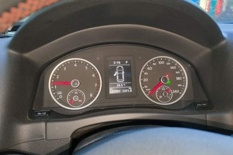 Used Volkswagen Tiguan 2016 300TSI Automatic Two-Wheel Drive Comfort Edition Instrument Cluster