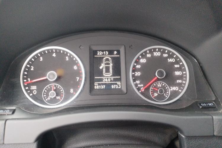 Used Volkswagen Tiguan 2016 300TSI Automatic Two-Wheel Drive Trend Edition Instrument Cluster