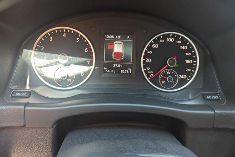 Used Volkswagen Tiguan 2016 330TSI Automatic All-Wheel-Drive Flagship Edition Instrument Cluster