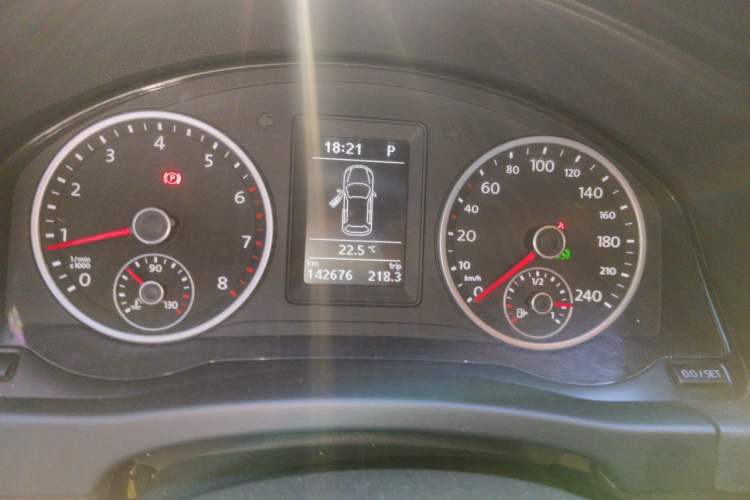 Used Volkswagen Tiguan 2016 300TSI Automatic Two-Wheel Drive Comfort Edition Instrument Cluster