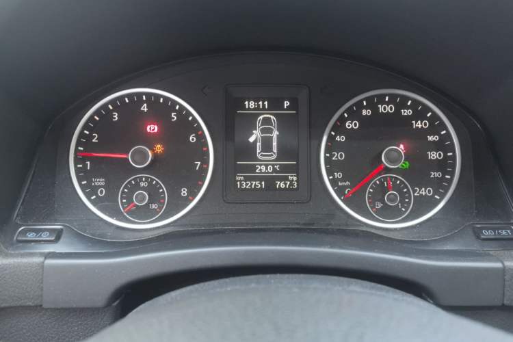 Used Volkswagen Tiguan 2016 300TSI Automatic Two-Wheel Drive Trend Edition Instrument Cluster
