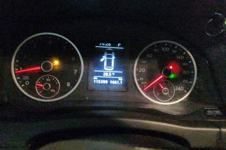 Used Volkswagen Tiguan 2016 300TSI Automatic Two-Wheel Drive Trend Edition Instrument Cluster