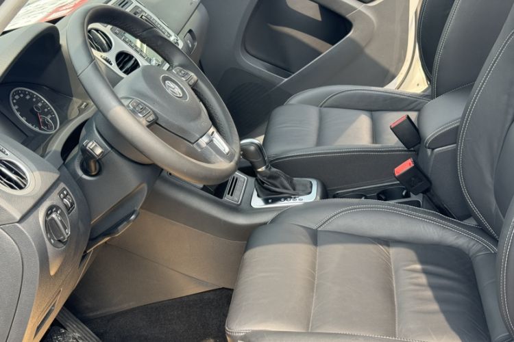 Used Volkswagen Tiguan 2016 300TSI Automatic Two-Wheel Drive Comfort Edition Interior 1
