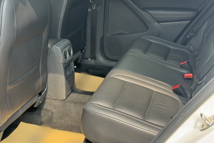 Used Volkswagen Tiguan 2016 300TSI Automatic Two-Wheel Drive Comfort Edition Interior 2