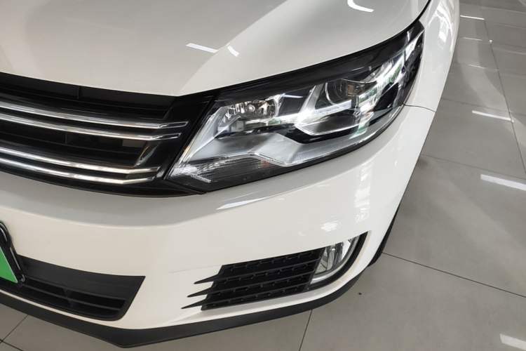 Used Volkswagen Tiguan 2016 300TSI Automatic Two-Wheel Drive Trend Edition Left Front Headlight