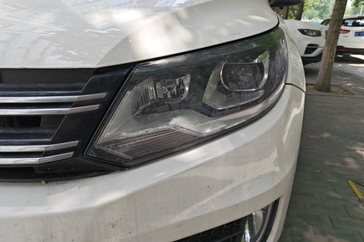 Used Volkswagen Tiguan 2016 300TSI Automatic Two-Wheel Drive Comfort Edition Left Front Headlight