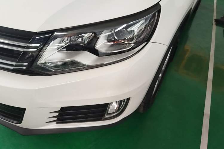 Used Volkswagen Tiguan 2016 280TSI Automatic Two-Wheel-Drive Silk Road Style Edition Left Front Headlight