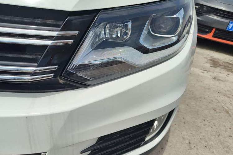 Used Volkswagen Tiguan 2016 300TSI Automatic All-Wheel Drive Fashion Vision Edition Left Front Headlight