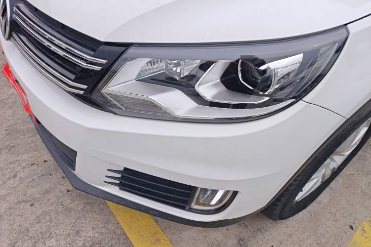 Used Volkswagen Tiguan 2016 300TSI Automatic Two-Wheel Drive Trend Edition Left Front Headlight