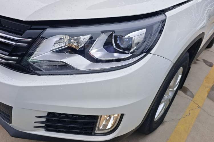 Used Volkswagen Tiguan 2016 300TSI Automatic Two-Wheel Drive Trend Edition Left Front Headlight