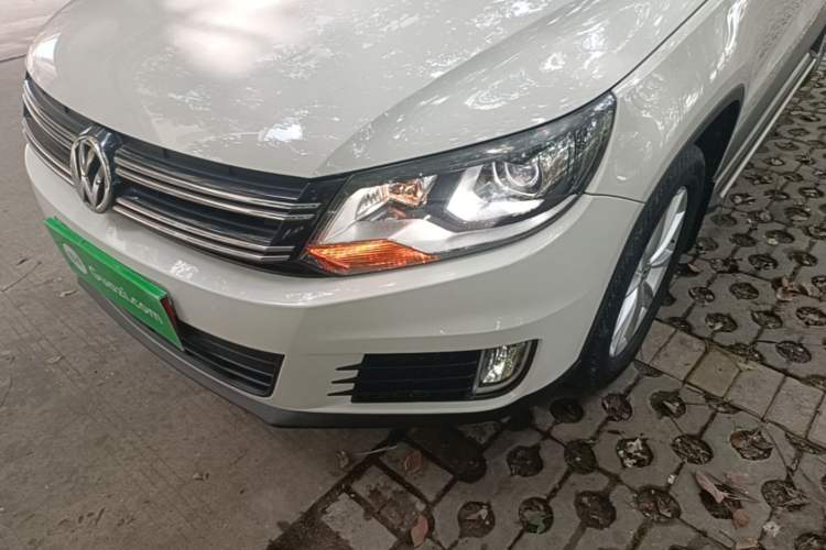 Used Volkswagen Tiguan 2016 280TSI Automatic Two-Wheel-Drive Silk Road Style Edition Left Front Headlight