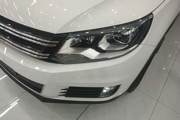 Used Volkswagen Tiguan 2016 300TSI Automatic Two-Wheel Drive Comfort Edition Left Front Headlight
