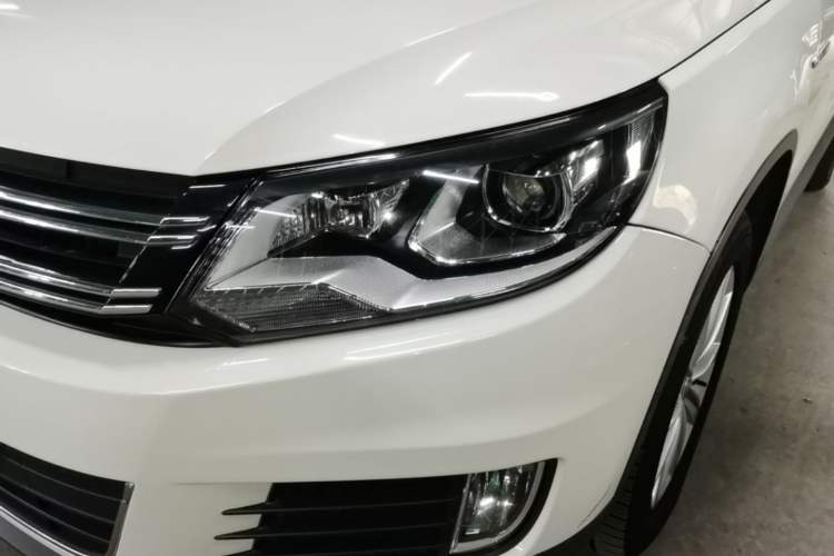 Used Volkswagen Tiguan 2016 300TSI Automatic All-Wheel Drive Fashion Vision Edition Left Front Headlight