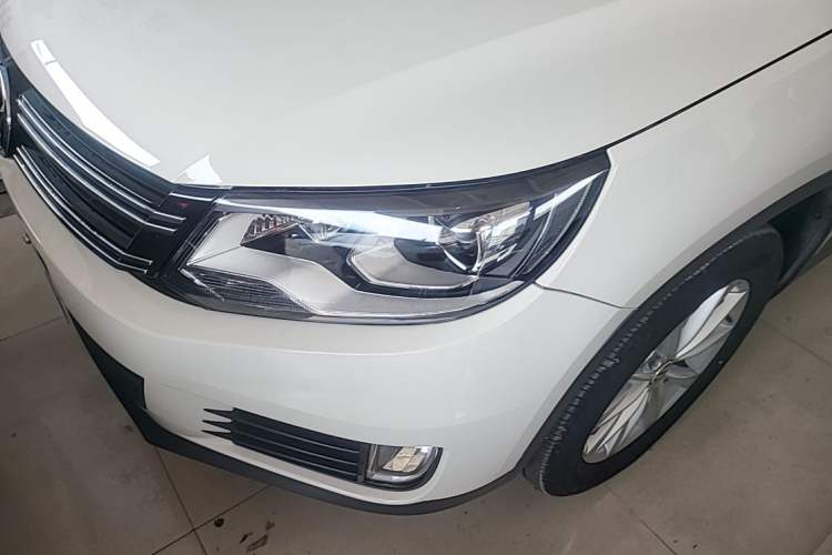 Used Volkswagen Tiguan 2016 280TSI Automatic Two-Wheel-Drive Silk Road Style Edition Left Front Headlight