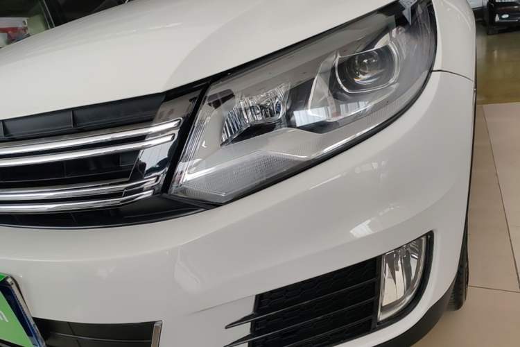 Used Volkswagen Tiguan 2016 300TSI Automatic Two-Wheel Drive Luxury Edition Left Front Headlight