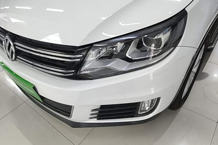 Used Volkswagen Tiguan 2016 300TSI Automatic Two-Wheel Drive Comfort Edition Left Front Headlight