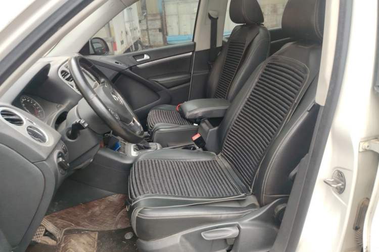 Used Volkswagen Tiguan 2016 300TSI Automatic All-Wheel Drive Fashion Vision Edition Left Front Seat
