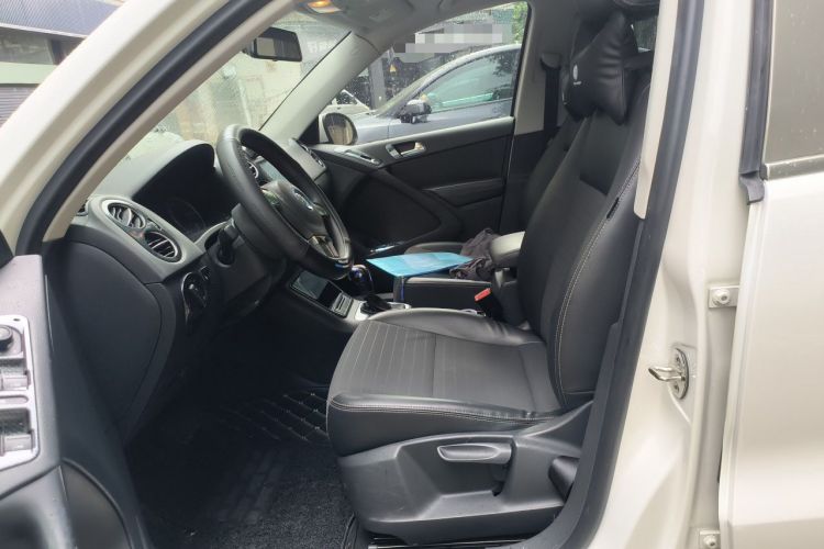 Used Volkswagen Tiguan 2016 280TSI Automatic Two-Wheel-Drive Silk Road Style Edition Left Front Seat