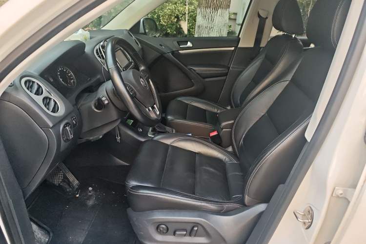 Used Volkswagen Tiguan 2016 300TSI Automatic Two-Wheel Drive Luxury Edition Left Front Seat