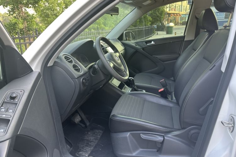 Used Volkswagen Tiguan 2016 300TSI Automatic Two-Wheel Drive Trend Edition Left Front Seat