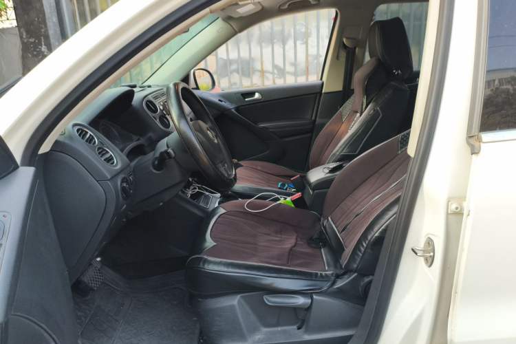 Used Volkswagen Tiguan 2016 280TSI Automatic Two-Wheel-Drive Silk Road Style Edition Left Front Seat