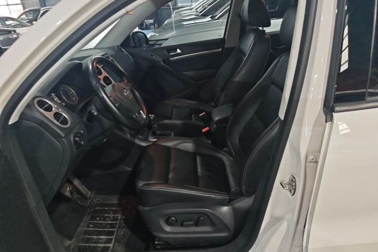 Used Volkswagen Tiguan 2016 280TSI Automatic Two-Wheel Drive Silk Road Comfort Edition Left Front Seat