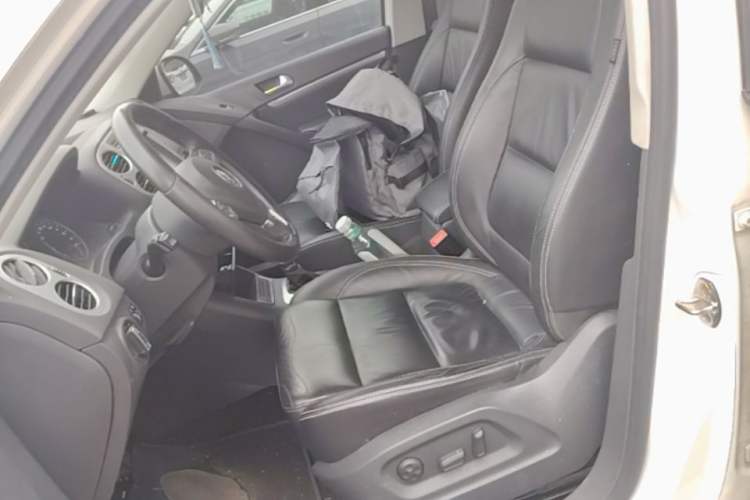 Used Volkswagen Tiguan 2016 300TSI Automatic Two-Wheel Drive Comfort Edition Left Front Seat