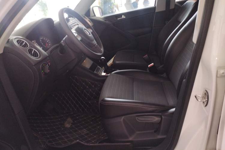 Used Volkswagen Tiguan 2016 300TSI Automatic Two-Wheel Drive Trend Edition Left Front Seat