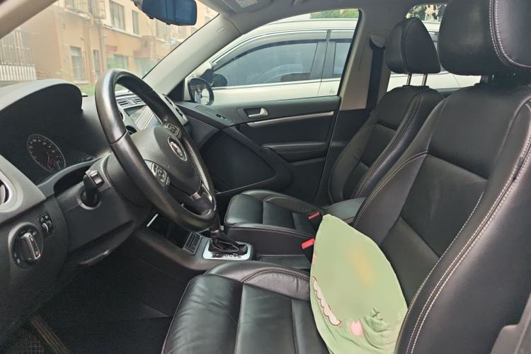 Used Volkswagen Tiguan 2016 280TSI Automatic Two-Wheel Drive Silk Road Comfort Edition Left Front Seat