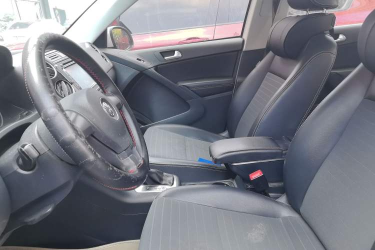 Used Volkswagen Tiguan 2016 300TSI Automatic Two-Wheel Drive Trend Edition Left Front Seat